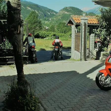 Rocciamelone Bed & Breakfast Susa