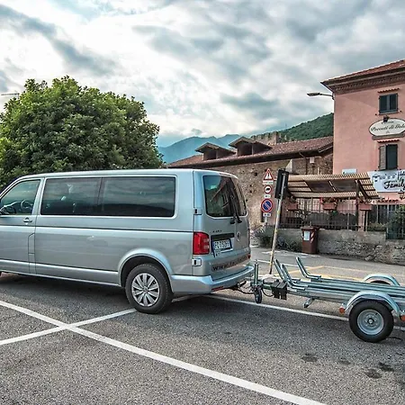 Rocciamelone Couette-café